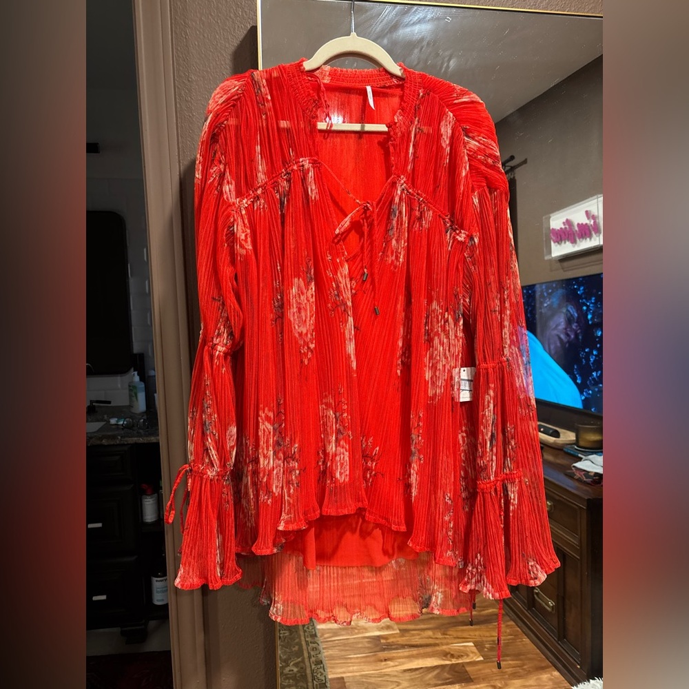 Free people boho woman’s top